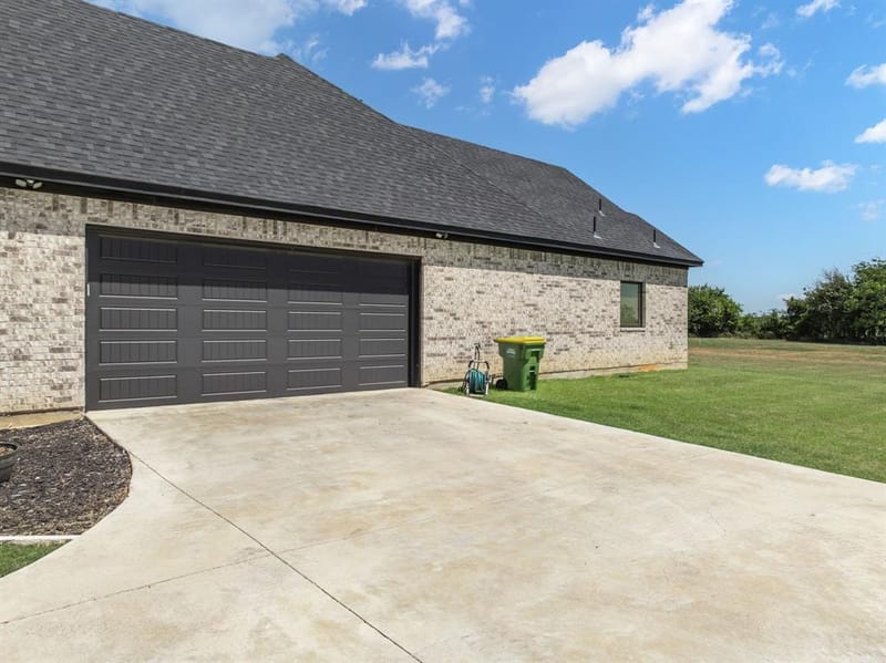 220 High Point Drive, Hillsboro TX 76645 - Photo 37