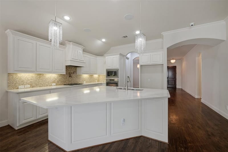 12908 Holbrook Drive, Farmers Branch TX 75234 - Photo 15