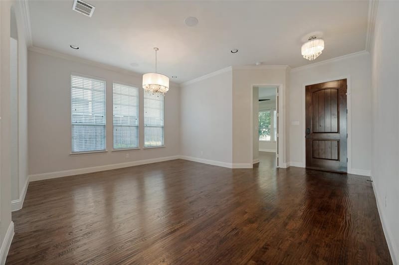 12908 Holbrook Drive, Farmers Branch TX 75234 - Photo 4