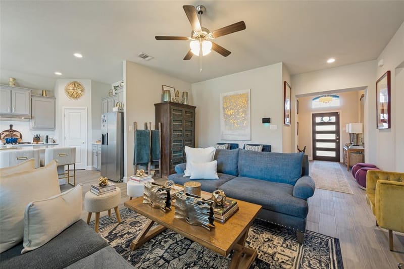 1117 Silver Oak Drive, Mansfield TX 76063 - Photo 6