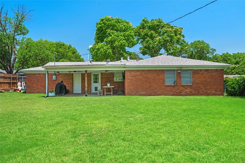 8037 Pinewood Drive, Benbrook TX 76116 - Photo 25