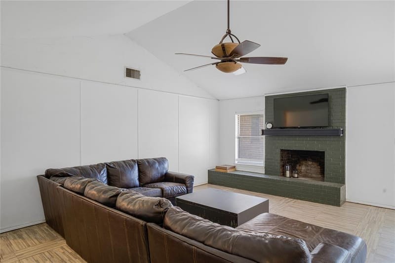1212 4th Street, Granbury TX 76048 - Photo 7