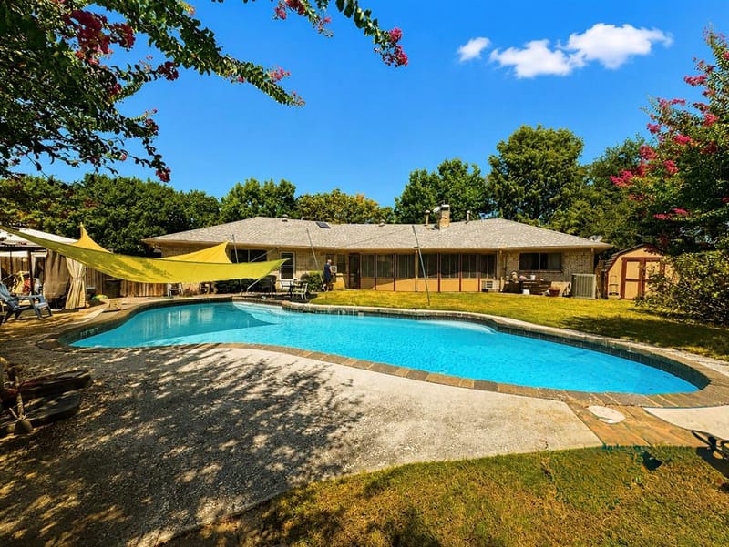 7260 Alto Caro Drive, Dallas TX 75248 - Photo 3