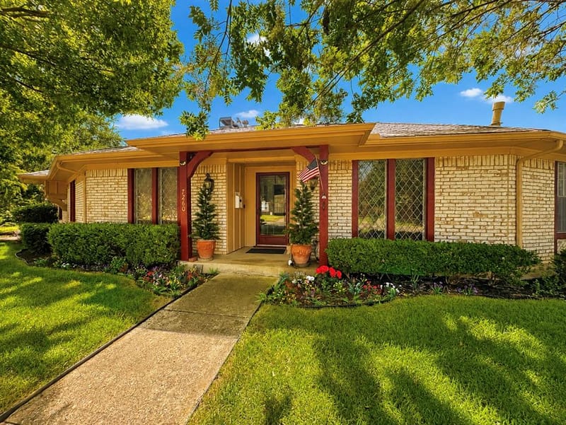7260 Alto Caro Drive, Dallas TX 75248