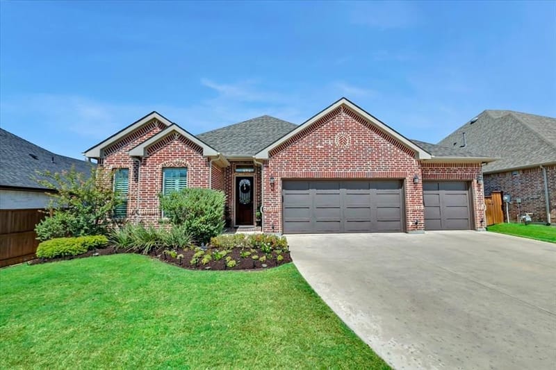 1004 Calumet Court, Roanoke TX 76262 - Photo 3