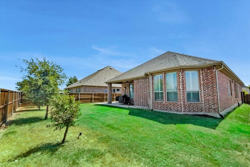 1004 Calumet Court, Roanoke TX 76262 - Photo 32