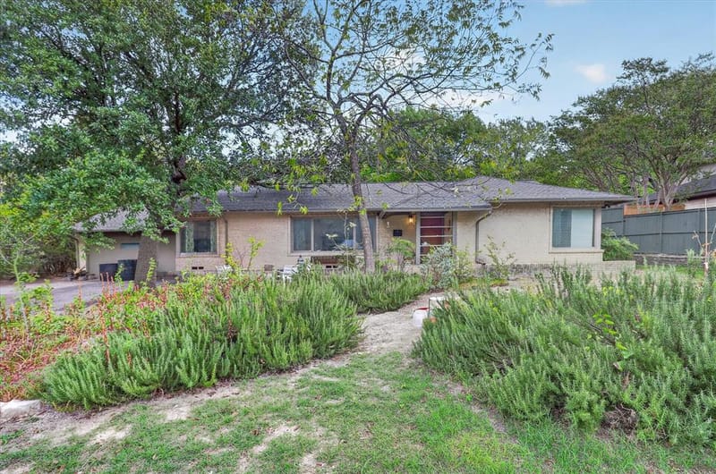 1058 N Buckner Boulevard, Dallas TX 75218 - Photo 3