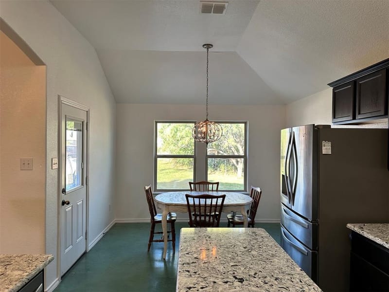 805 Wind Song, Stephenville TX 76401 - Photo 10