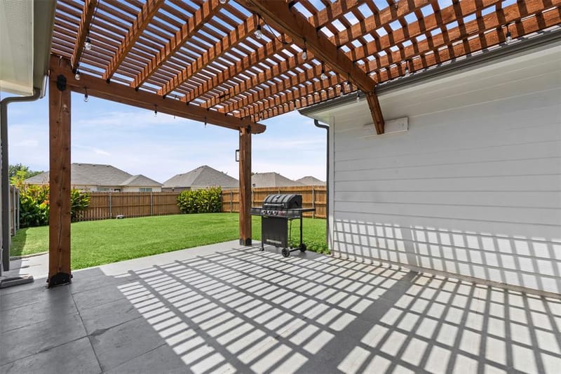 2038 Buttonwood Street, Lancaster TX 75146 - Photo 27