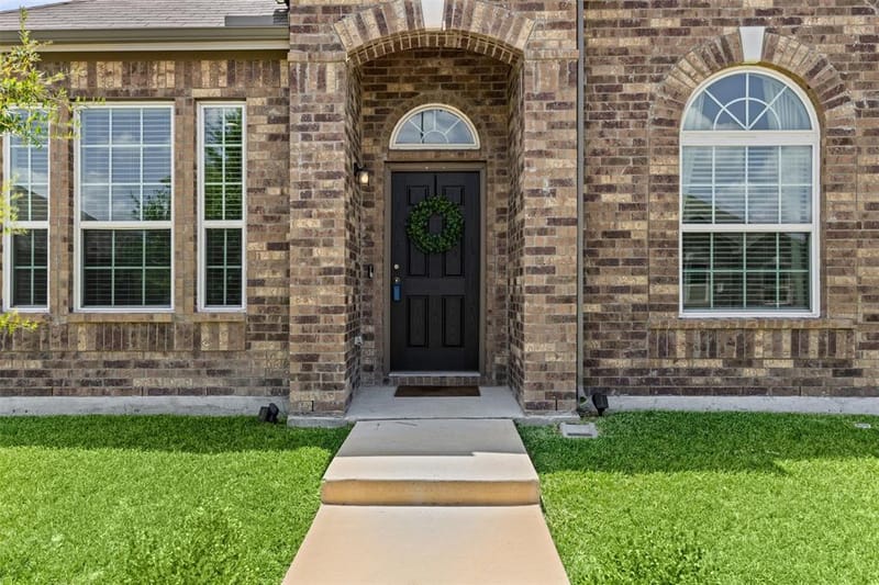 2038 Buttonwood Street, Lancaster TX 75146 - Photo 6
