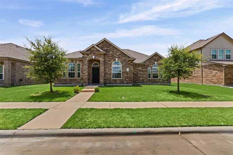 2038 Buttonwood Street, Lancaster TX 75146 - Photo 4