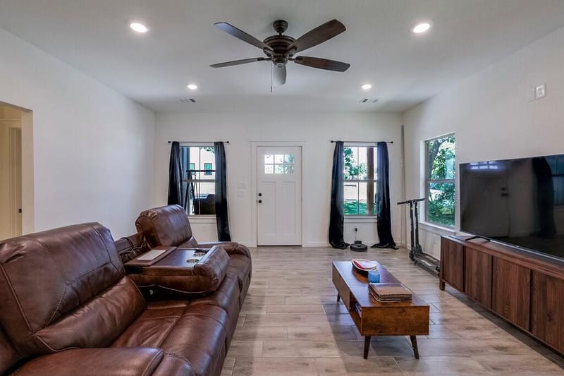 305 W 5th Street, Maypearl TX 76064 - Photo 6