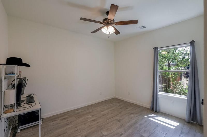 305 W 5th Street, Maypearl TX 76064 - Photo 24