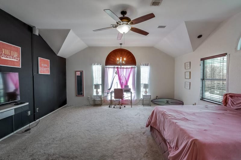 706 Gentry Drive, Arlington TX 76018 - Photo 16