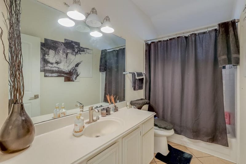 706 Gentry Drive, Arlington TX 76018 - Photo 12