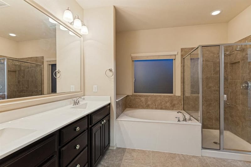 10808 Ersebrook Court, Fort Worth TX 76052 - Photo 16