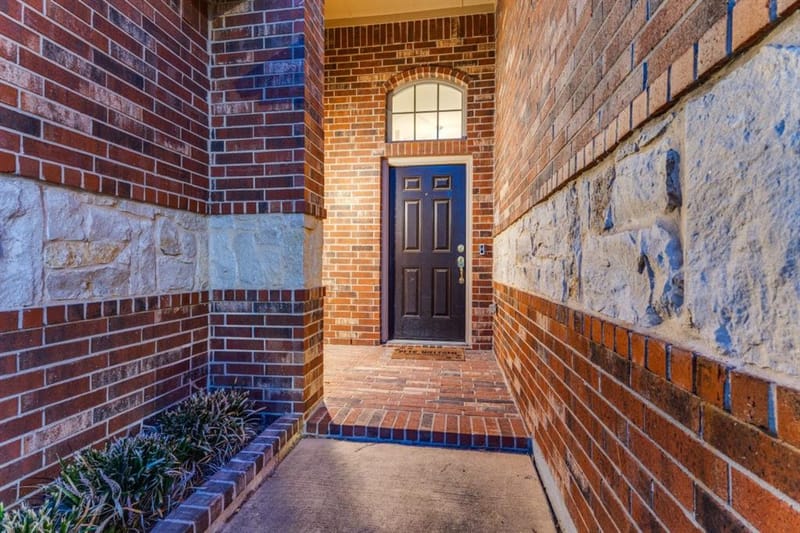 10808 Ersebrook Court, Fort Worth TX 76052 - Photo 4