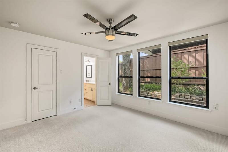 9123 Windcrest Drive, Dallas TX 75243 - Photo 25