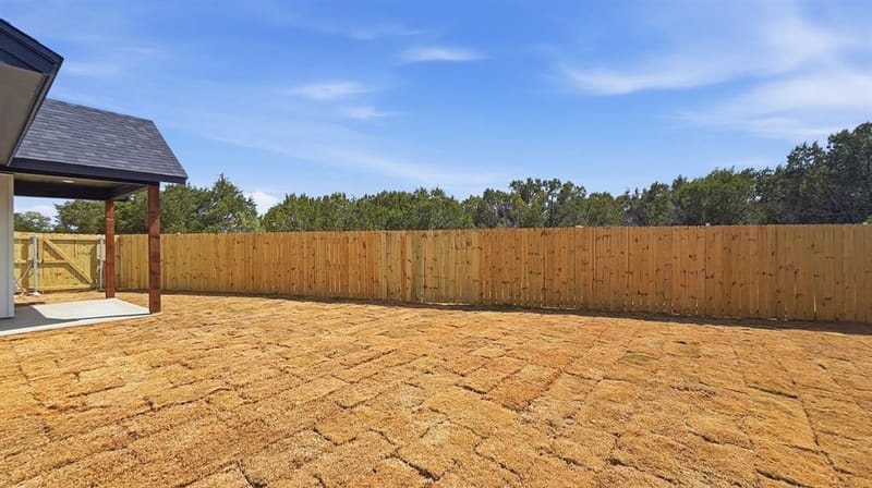 1206 Thicket Court, Granbury TX 76048 - Photo 11