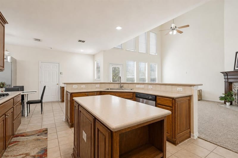 14779 Blakehill Drive, Frisco TX 75035 - Photo 13