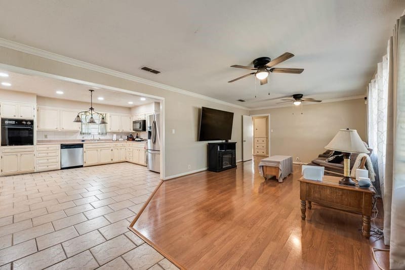 919 Surry Place Drive, Cleburne TX 76033 - Photo 6