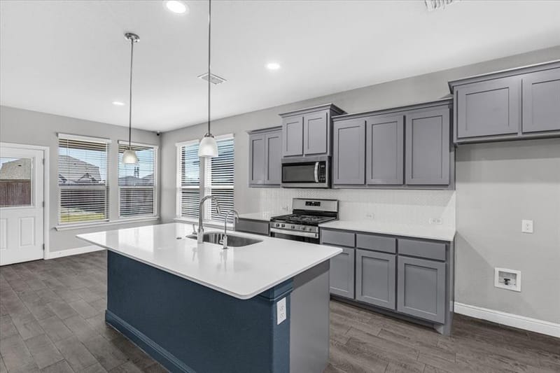 1402 Pleasanton Road, Cleburne TX 76033 - Photo 15