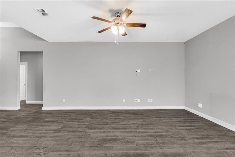 1402 Pleasanton Road, Cleburne TX 76033 - Photo 11