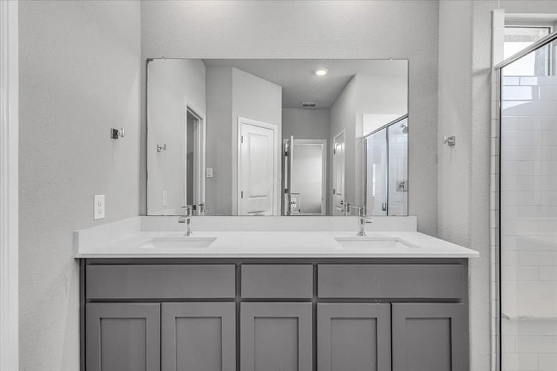 1402 Pleasanton Road, Cleburne TX 76033 - Photo 21