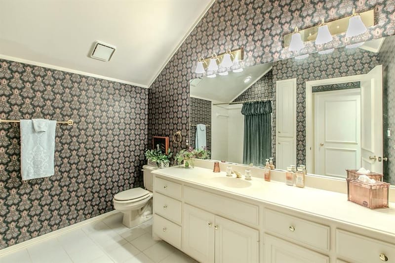 757 Village Green Drive, DeSoto TX 75115 - Photo 22