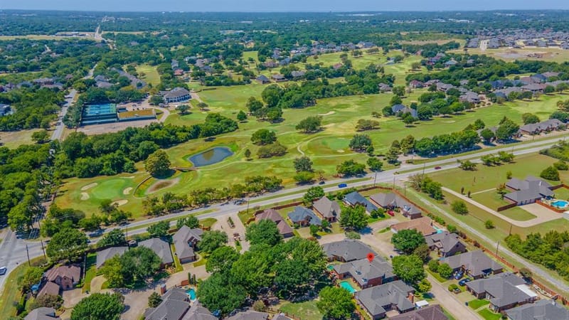 757 Village Green Drive, DeSoto TX 75115 - Photo 38