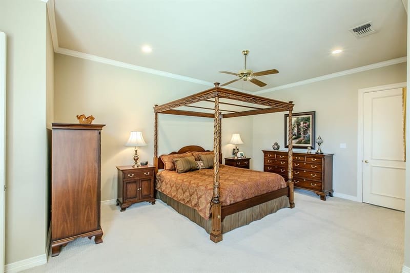 757 Village Green Drive, DeSoto TX 75115 - Photo 15
