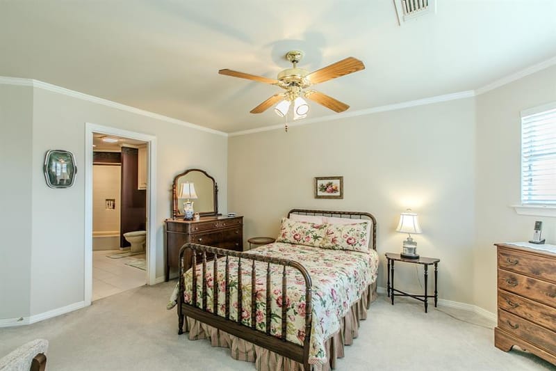 757 Village Green Drive, DeSoto TX 75115 - Photo 25