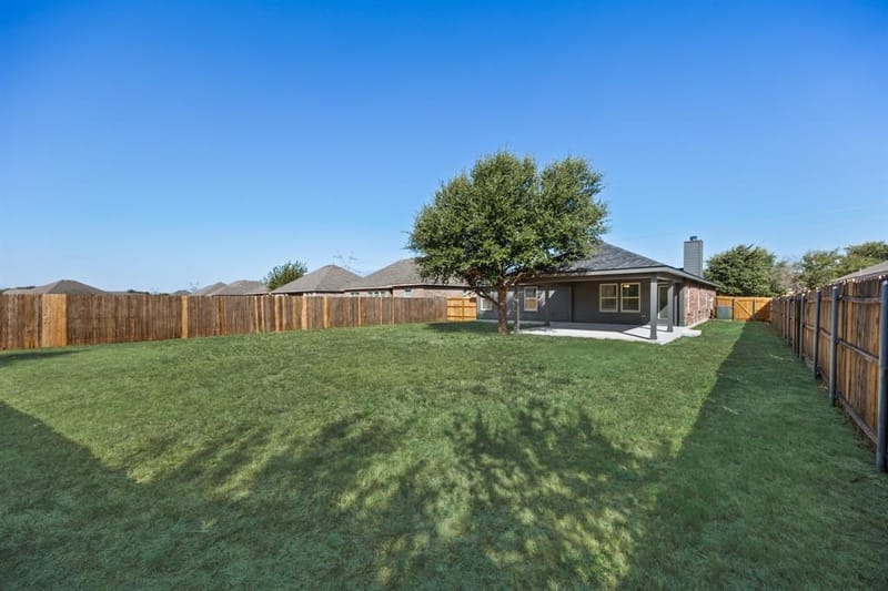 250 Kennedy Drive, Crowley TX 76036 - Photo 24