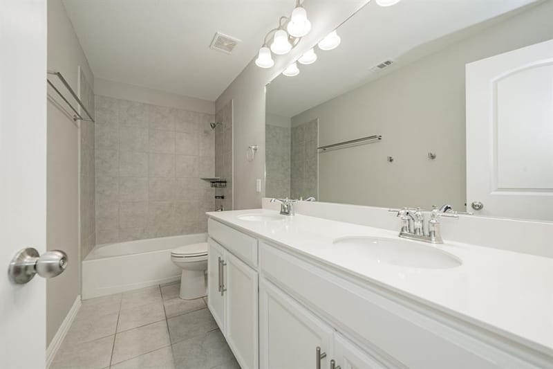 427 Holt Lane, Fate TX 75087 - Photo 35