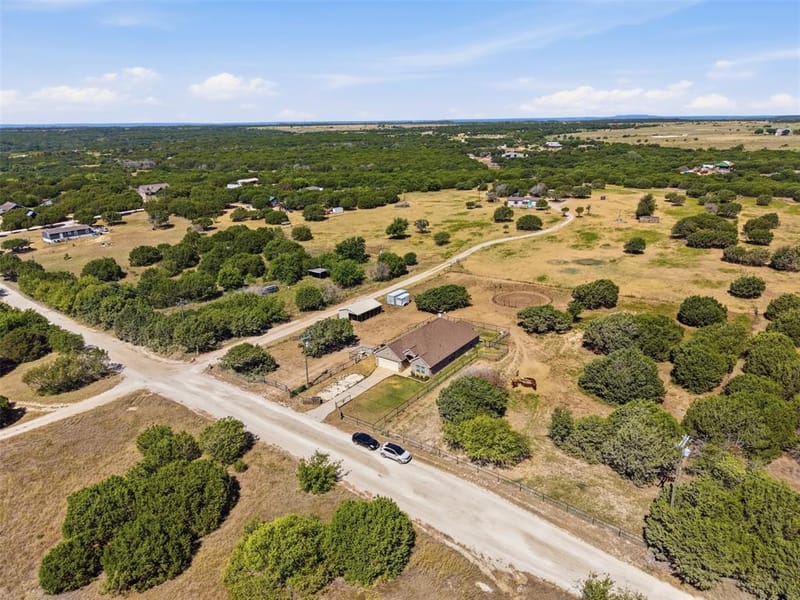 328 Ridge Drive N, Cleburne TX 76033 - Photo 32