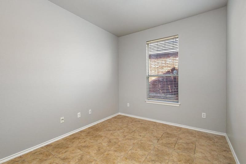 7920 Glenway Drive, Dallas TX 75249 - Photo 26