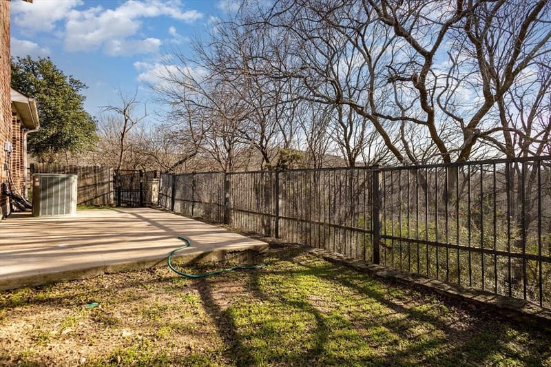 7920 Glenway Drive, Dallas TX 75249 - Photo 29