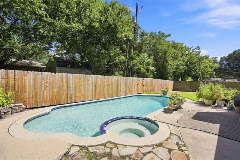 2310 Louise Lane, Ennis TX 75119 - Photo 26