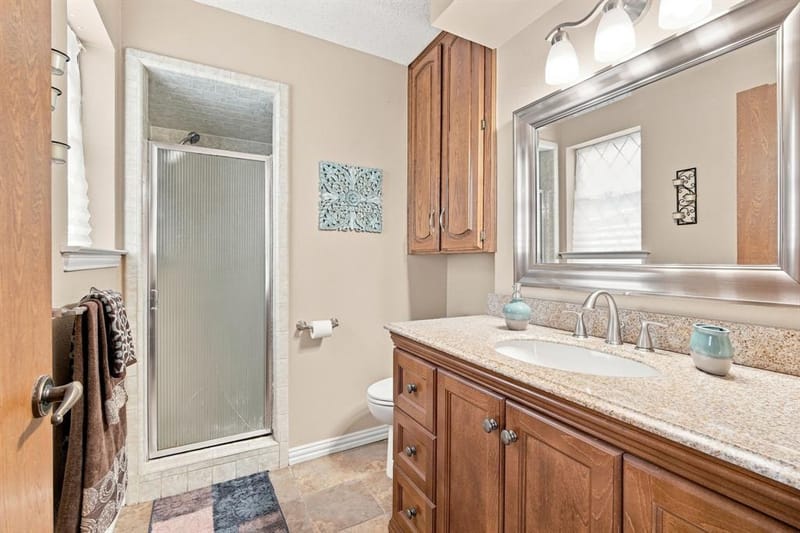 2310 Louise Lane, Ennis TX 75119 - Photo 21