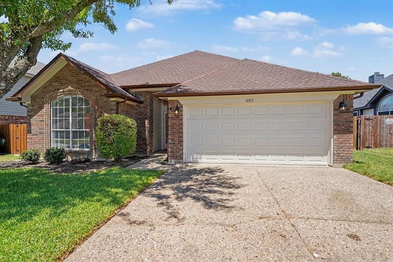 6017 Hilltop Drive, Watauga TX 76148