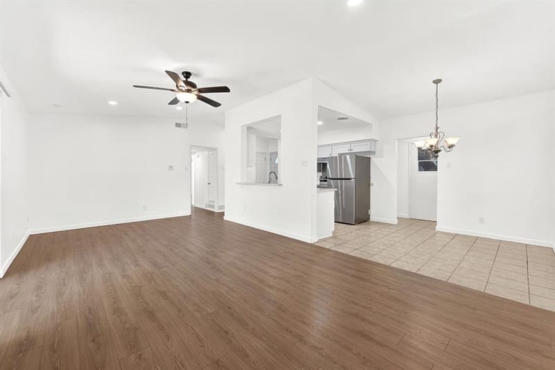 410 Melrose Drive, Richardson TX 75080 - Photo 3