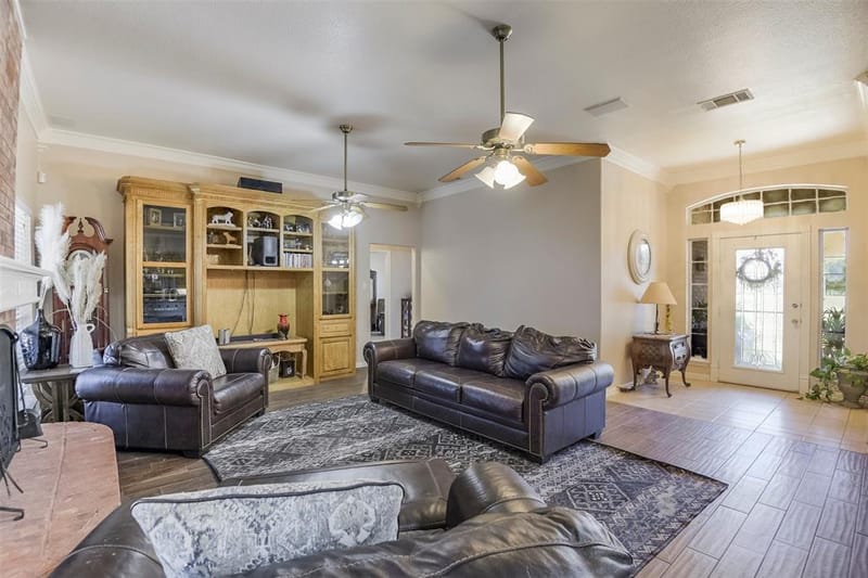 137 Cactus Road, Waxahachie TX 75165 - Photo 3