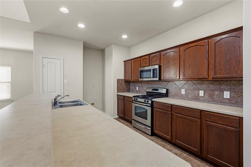 9616 Mystic Dunes Drive, McKinney TX 75072 - Photo 9