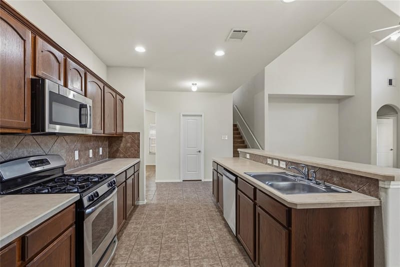 9616 Mystic Dunes Drive, McKinney TX 75072 - Photo 8