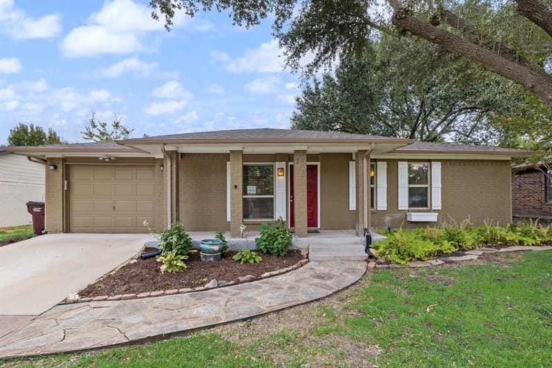 713 Oak Grove Lane, Royse City TX 75189
