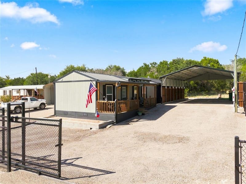 427 County Road 1743, Clifton TX 76634 - Photo 27