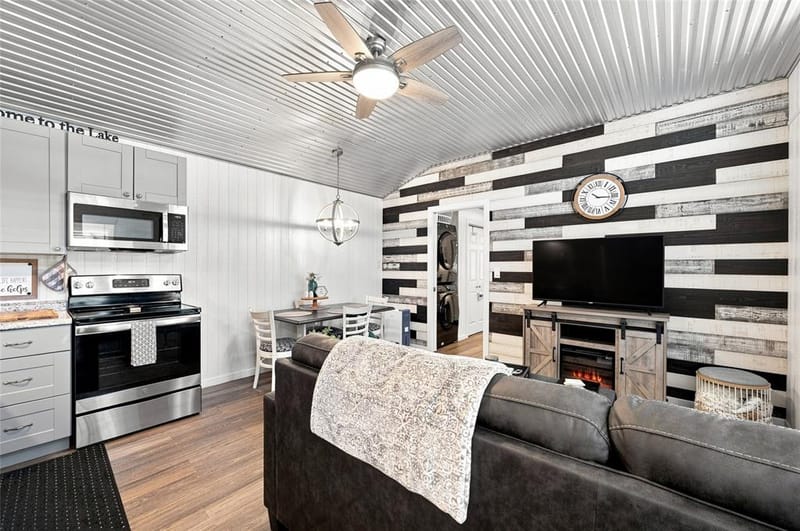 427 County Road 1743, Clifton TX 76634 - Photo 9