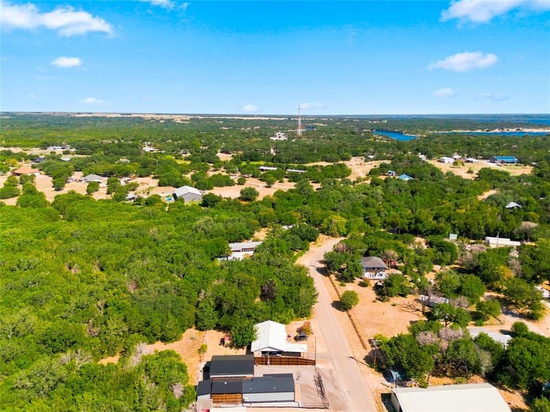 427 County Road 1743, Clifton TX 76634 - Photo 30