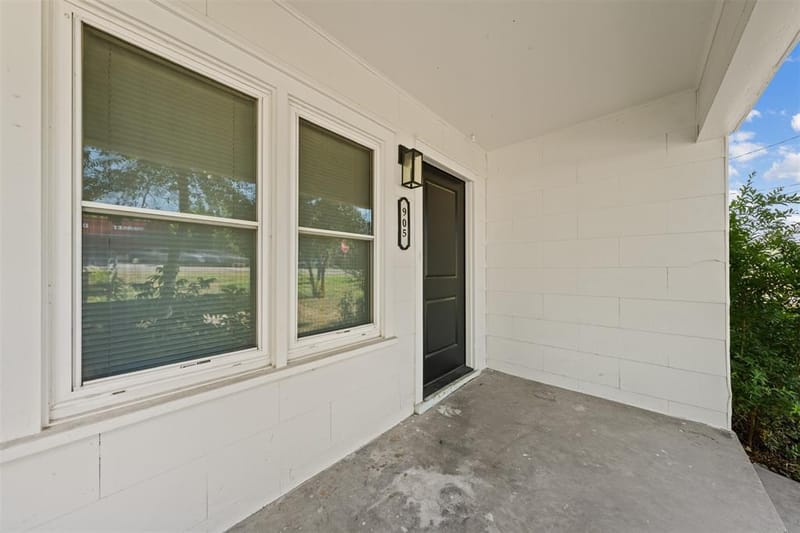 905 E Avenue C, Valley Mills TX 76689 - Photo 20