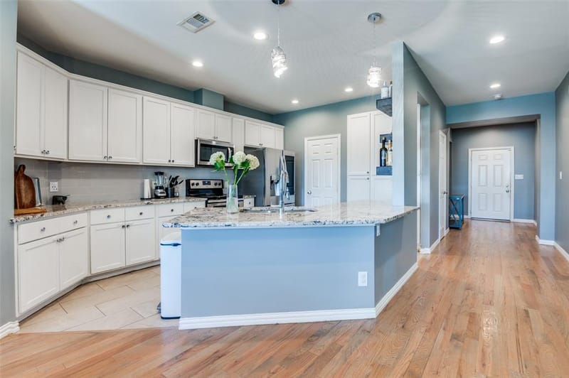 2723 Pike Drive, Lancaster TX 75134 - Photo 12
